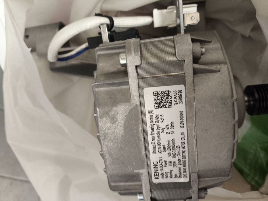 Продам двигатель для стиральной машины Samsung BILDCA-270-3