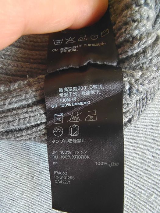 Czapka h&m szarka z granatowym pasem