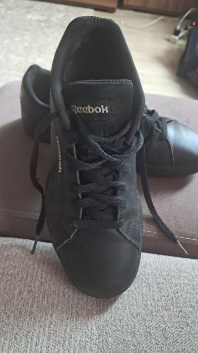 Buty Reebok  czarne r39