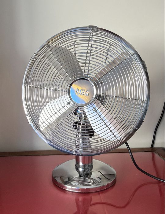 VentoInha de mesa AEG - METAL