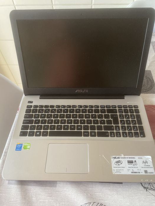Portatil ASUS   X555L