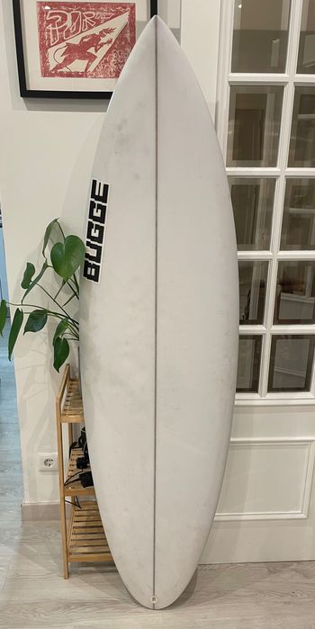 Prancha BUGGE 5’9 Quad Fuutures