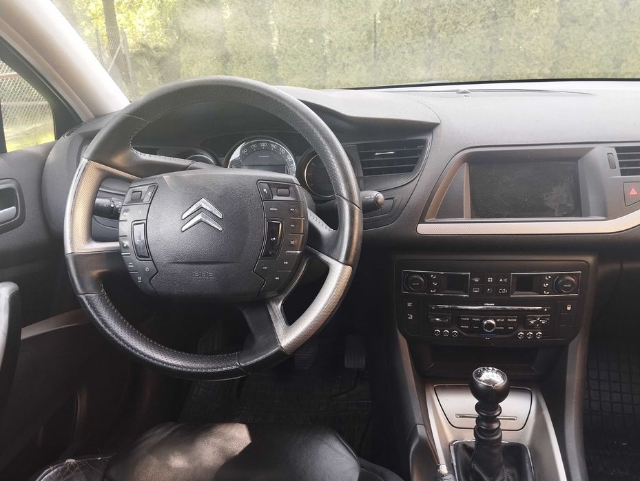 Citroen C5 2011 1.6 THP 156KM