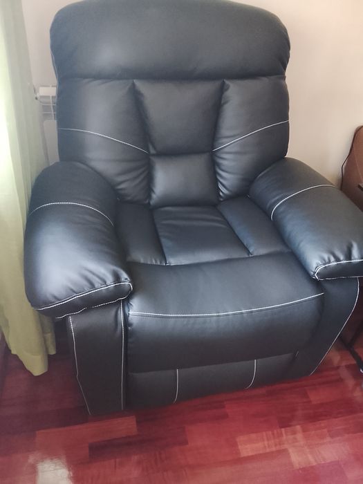Poltrona relax semi nova