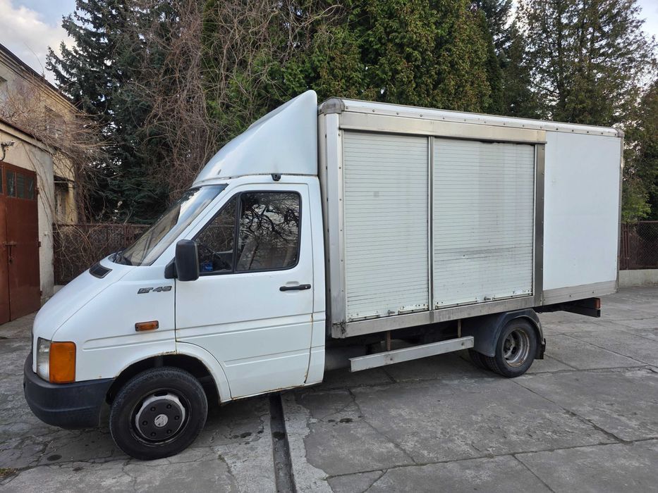 LT 46 1999 r. Przebieg 425 532 tyś. km Kontener