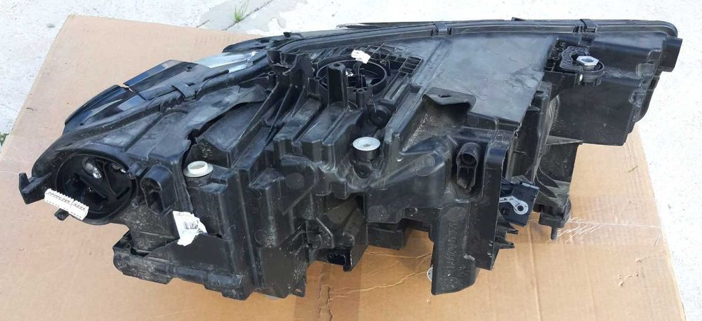 BMW X7 Фара 63119852947  63117933317