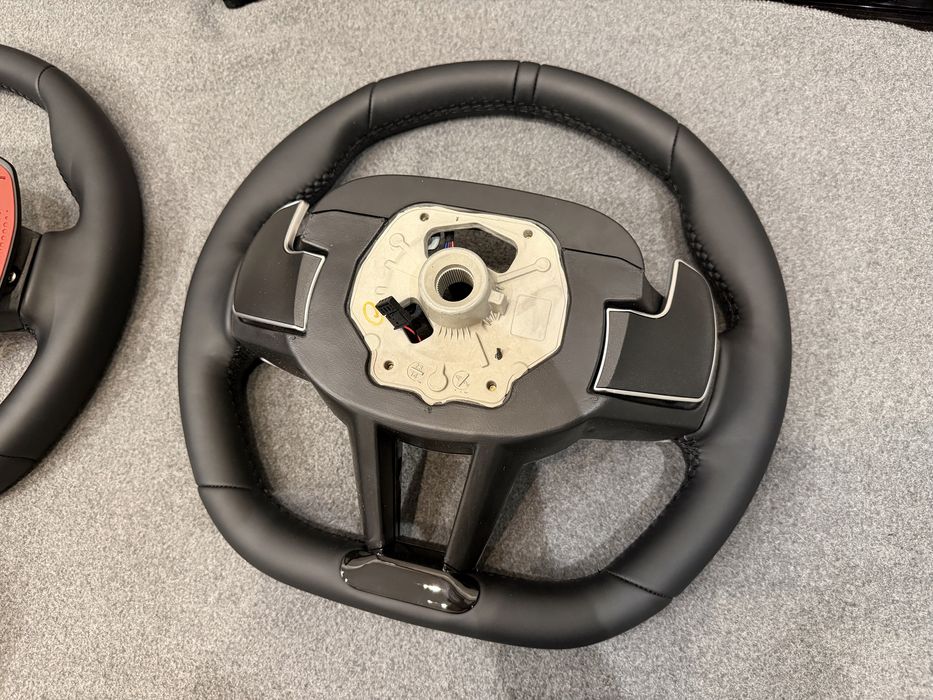 Руль BMW M LCI G01 G02 G05 G06 G07 G11 G12 G15 G16 G20 G22 G26 G30 G42