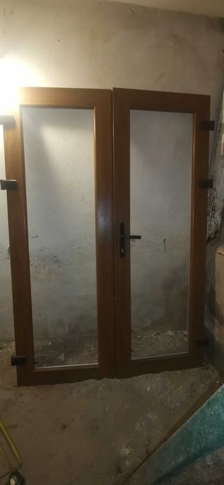 Дверь пластиковая, 1400×2000