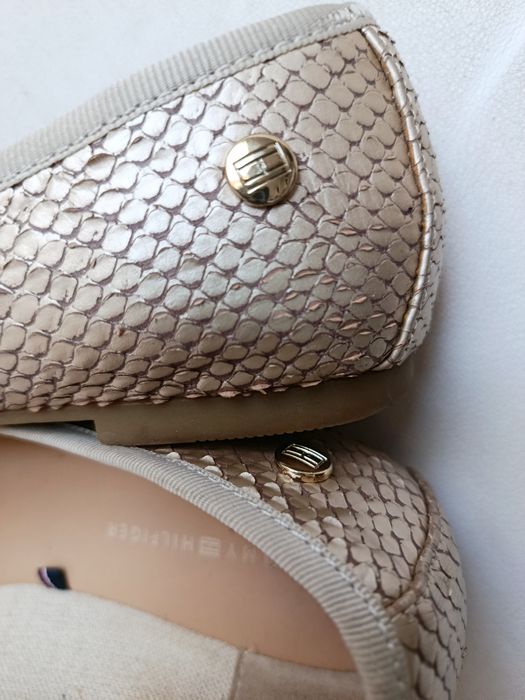Złote Baleriny Tommy Hilfiger