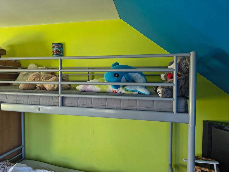 Łóżko piętrowe duże