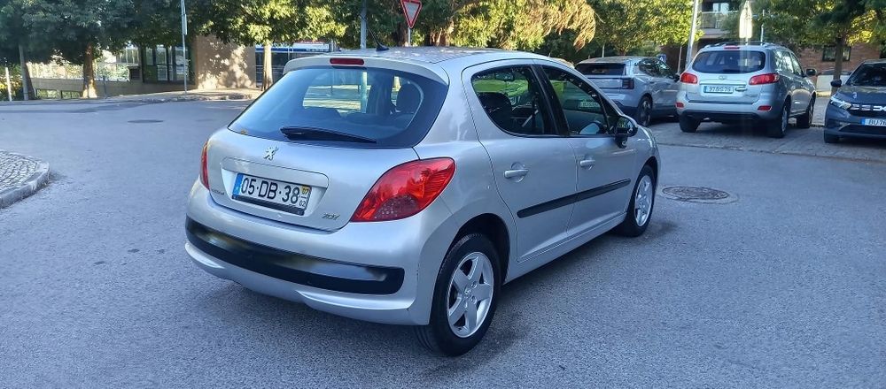 Peugeot 207 1.4 2007 90cvs