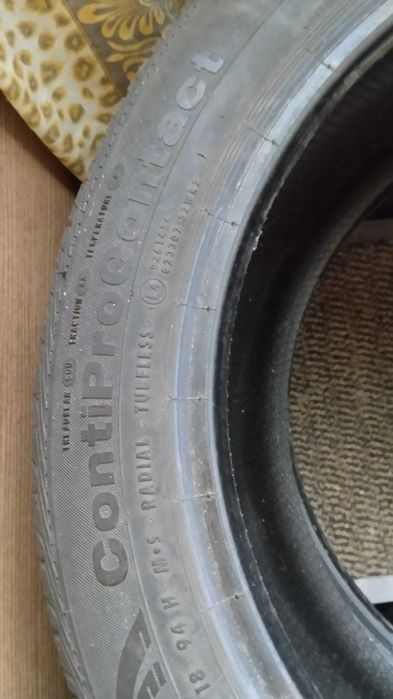 Гума 215/55 R18 continental