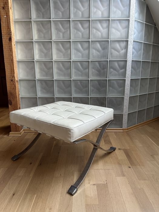 Barcelona Ottoman – styl Mies van der Rohe (Vintage Replika)