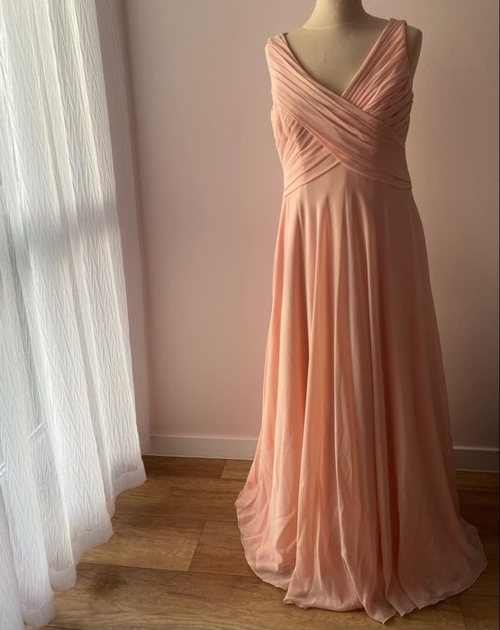 Suknia wieczorowa/ślubna