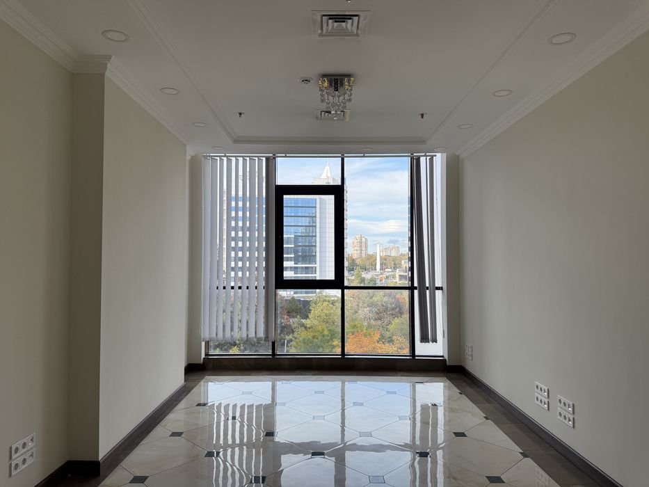 Без комиссии! Офис в БЦ на ул. Генуэзская , Аркадия . Рядом 36, Родос