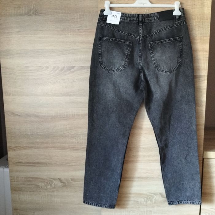 Nowe damskie spodnie jeans roz L Sinsay