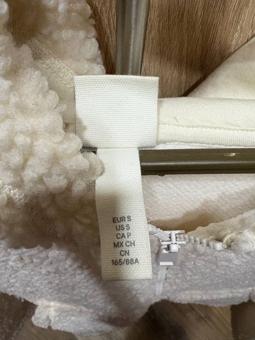 Худі HM молочного кольору