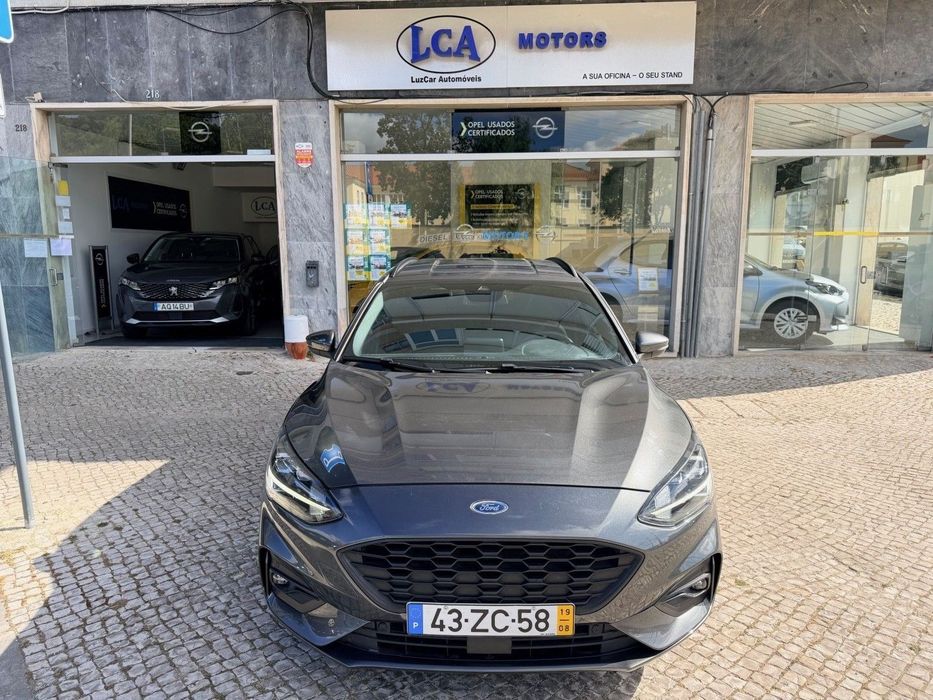 Ford Focus SW 1.0 EcoBoost ST-Line X