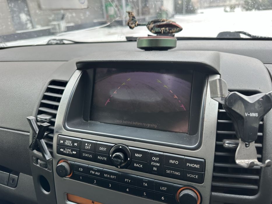 NISSAN Pathfider Sport