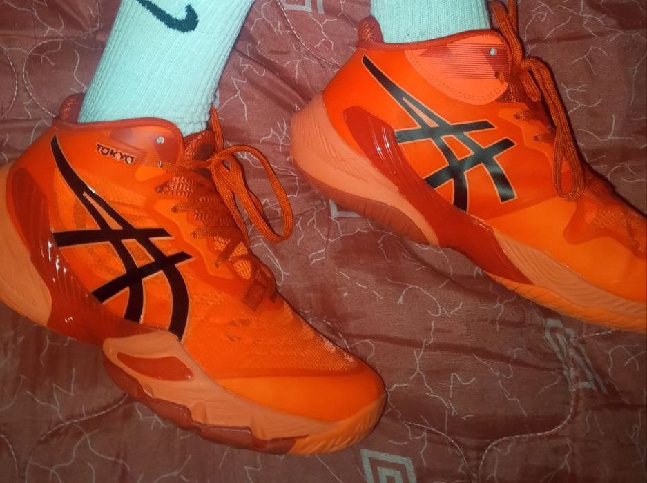 кросівки asics metarise tokyo б/у, ціна договірна