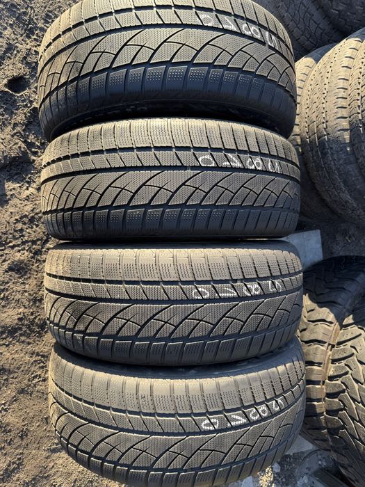 Opony zimowe 235/55/18 Roadx 4szt 6,5mm