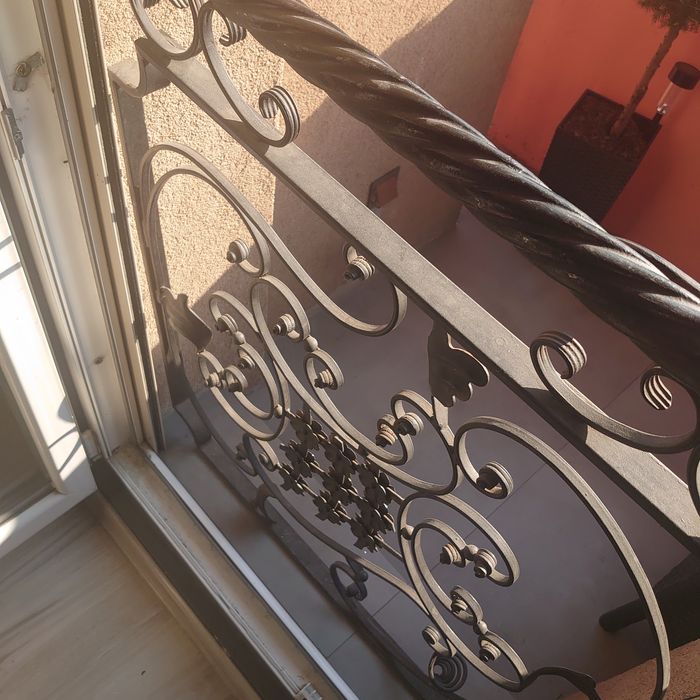 Furtka kuta malowana czarna