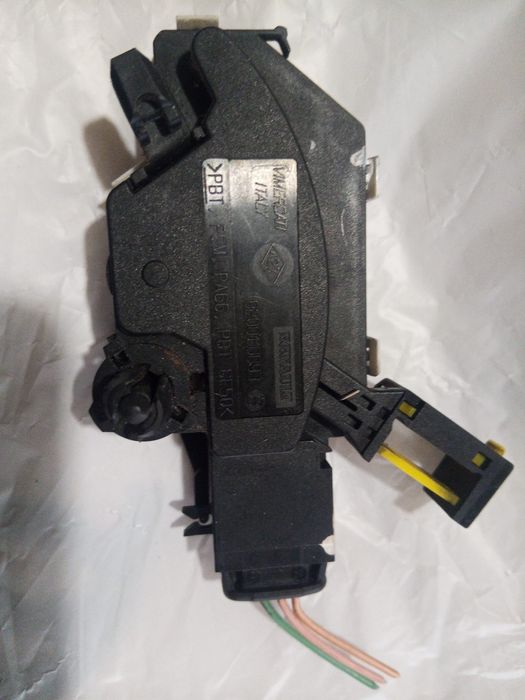 Датчик педали сцепления ренония