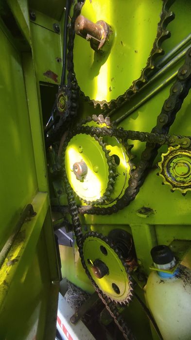 Прес підборщик рулонний Claas Rollant 44 S