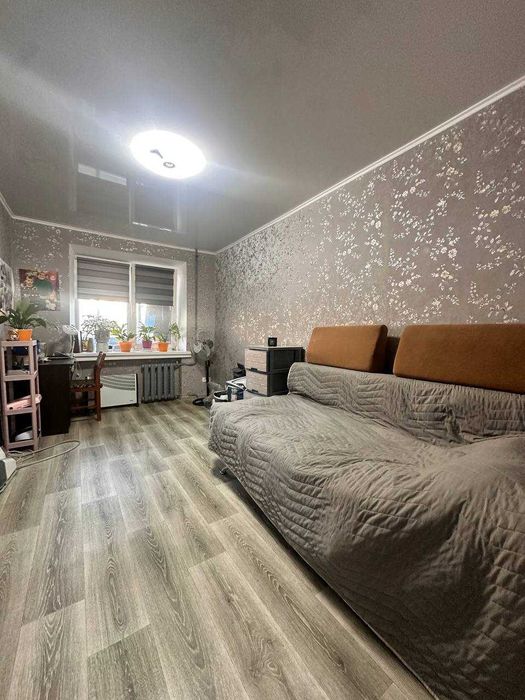 Продам 3к квартиру ж/м  Тополь-3