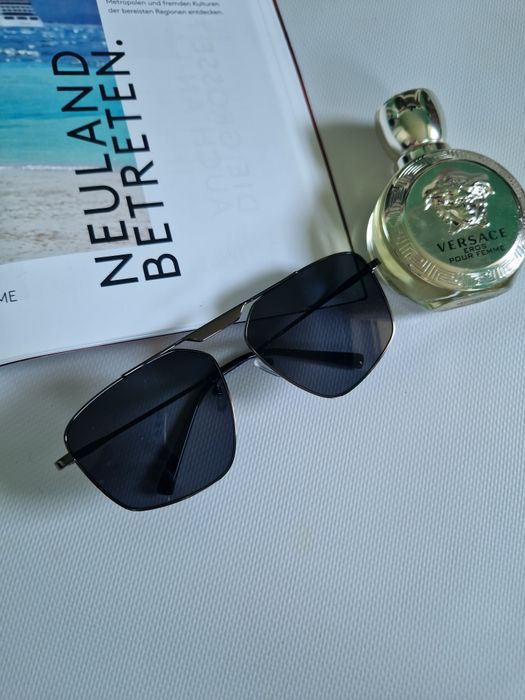 Сонцезахисні окуляри .Нові