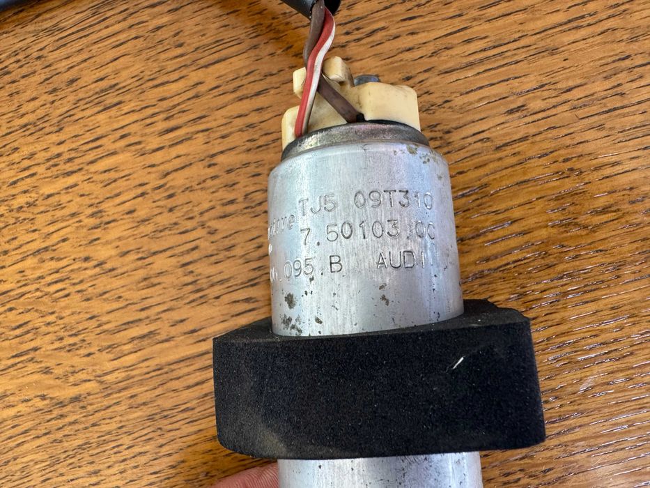 Топливный насос/Паливний Насос Audi Q5-VW-Scoda-Seat