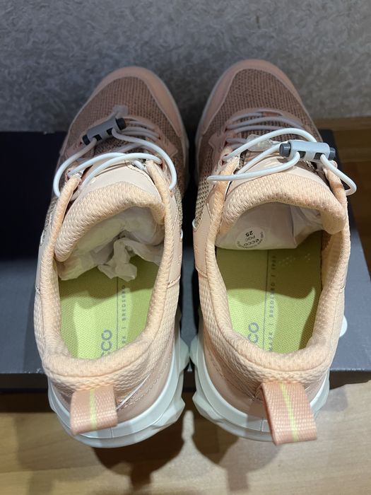 Кросівки Ecco р.40 25-25,5 см