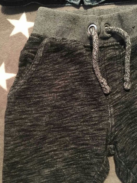 Продається  дитяча джинсова куртка і спортивні штани