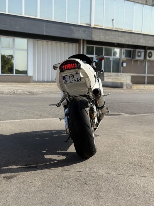 Cbr 900 rr com poucos klm