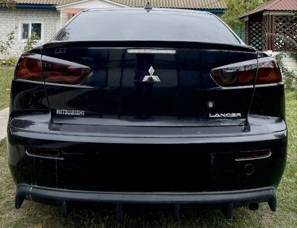 Задние Стопы на Lancer Evolution