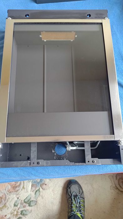 Piękny grzejnik ścienny gazowy (2kW)