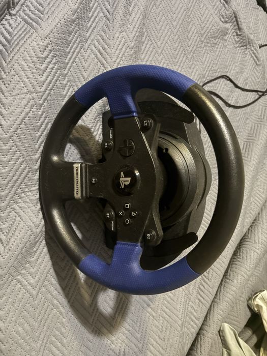 Volante e pedais thrustmaster t150