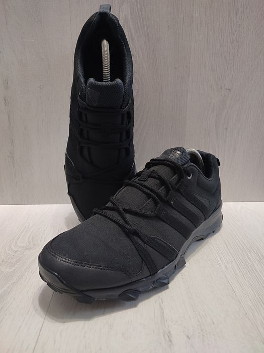 Adidas tracerrocker 44.5р (устілка 28.5)