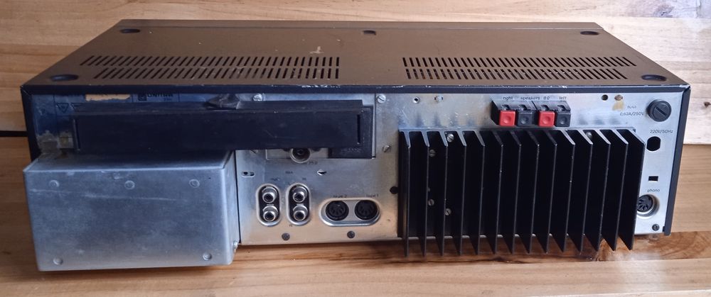ZRK AT 9100 - wzmacniacz+ tuner stereo