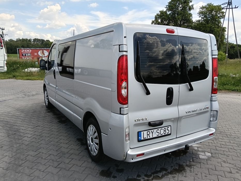 Opel Vivaro 2.5 145km