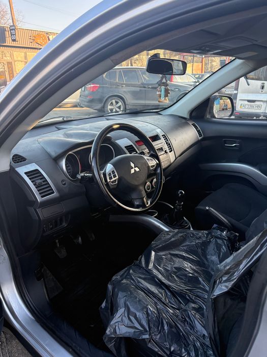 Mitsubishi outlander 2009, дизель 2.0