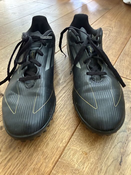 Buty piłkarskie Adidas Turfy TF