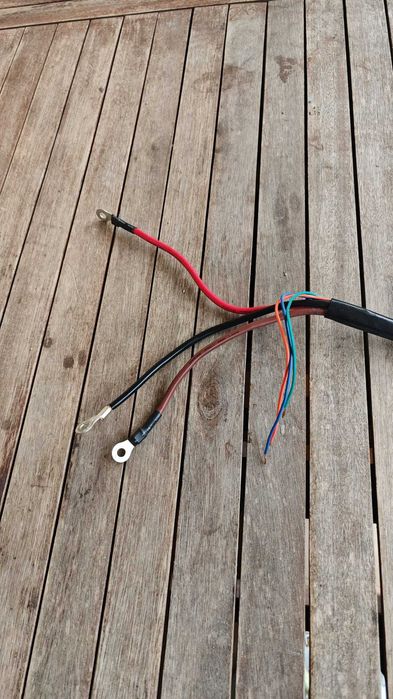 Booster carregador baterias DC-DC Redarc BCDC1240