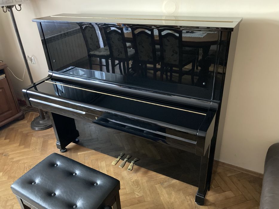 Pianino Yamaha U2