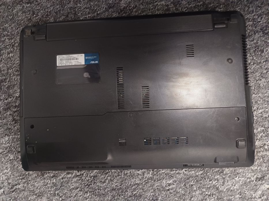 Laptop ASUS X53S | i5-2410M | 8GB RAM | Sprawny | Bez dysku