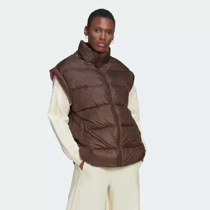 Теплий пуховий жіночий жилет безрукавка Adidas Down Vest HK5243