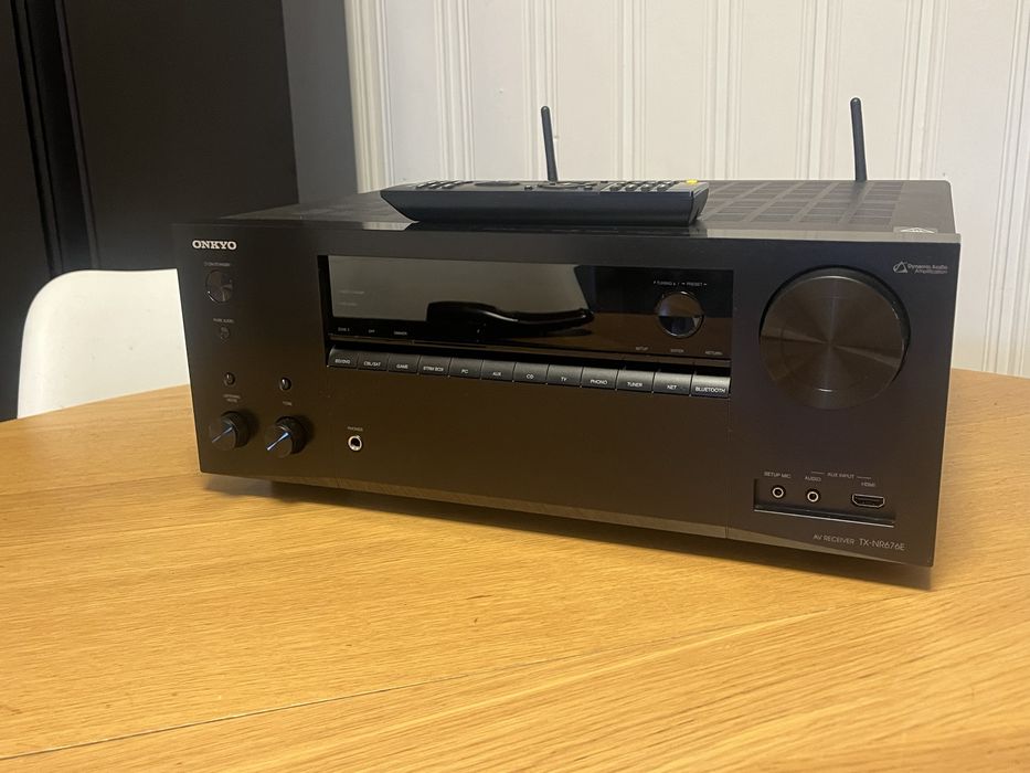 Amplitiuner Onkyo tx-nr676e