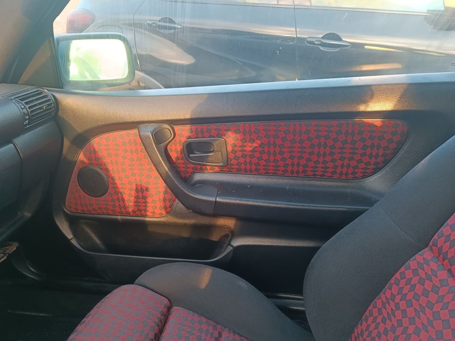 Carro BMW E36 Compat (gasóleo)