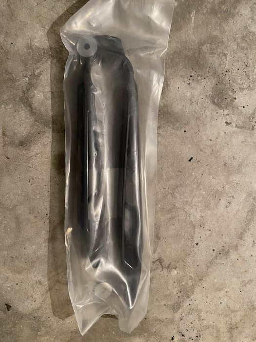 Guia corrente ktm exc 300 2008-2010