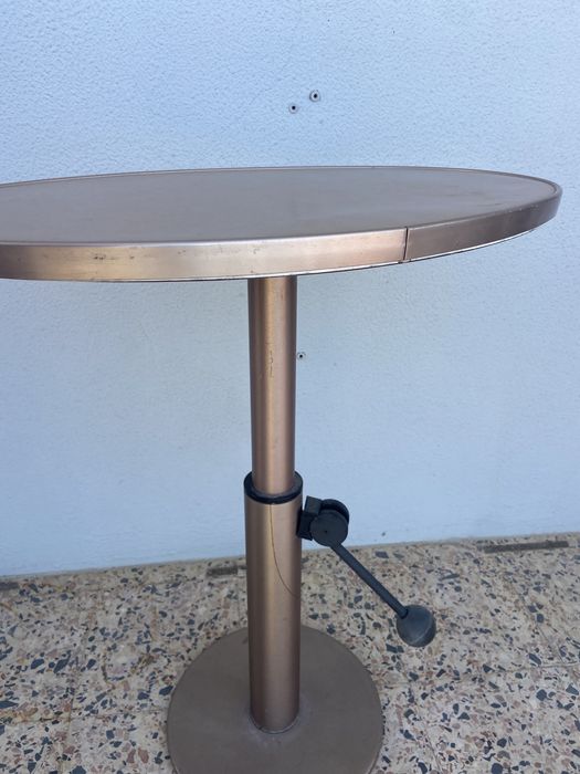 Mesa Redonda de Cruzeiro Vintage